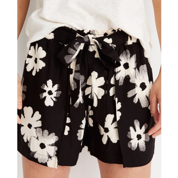 Madewell Pants - Like New Madewell Drapey Pull-On Shorts in Ikat Floral, Size XS